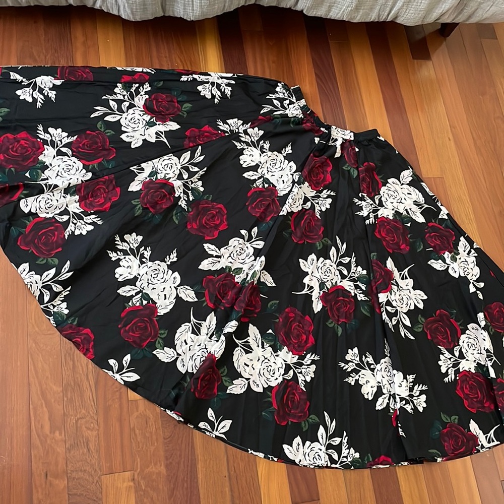 Floral maxi skirt